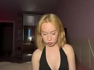Stripchat Live Sex of KiraAkira