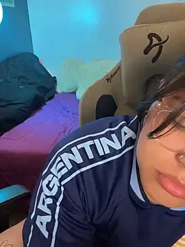 Stripchat Live Porn of miacanela_xo