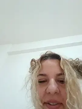Stripchat Best live sex cam show of BelleInna