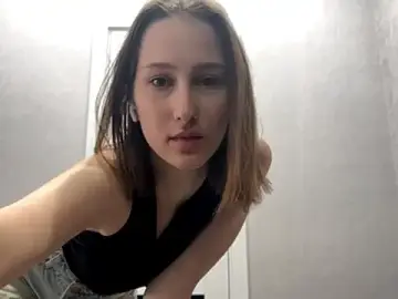 Stripchat Best live sex cam show of VickieKush
