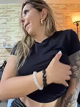 Stripchat Best live sex cam show of _Abril-Office1