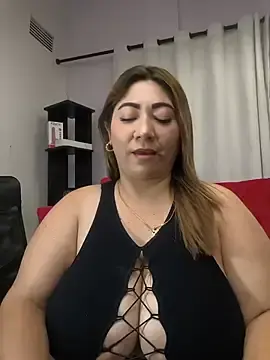 Stripchat Watch Live Sex Cams of kendra_fire