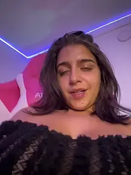 Stripchat Live Sex Cam of Aliciia777