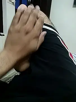 Stripchat Watch Live Sex Cams of Delhi28