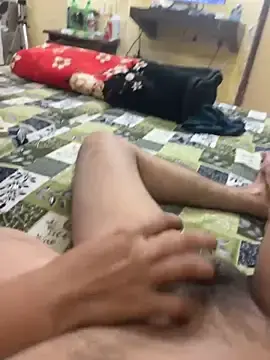 Stripchat Live Sex Cam of indianshycouple