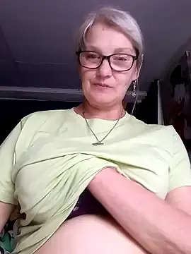 Stripchat Live Porn of irinamaux