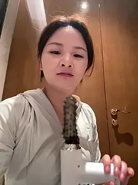 Stripchat Live Sex of Mia-77