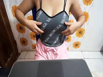 Stripchat Best Webcam of PrettyClaudia