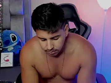 Stripchat Best live sex cam show of victor_vixen