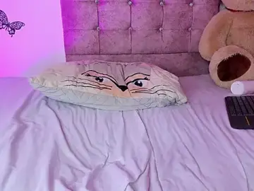 Stripchat Private Sex Chat of Lia_Roses3x