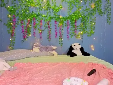 Stripchat Best live sex cam show of Lillie_Berry