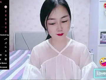 Stripchat Live Porn of Elvira_baby