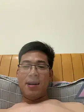 Stripchat Free Porn Cam of HHAA1992