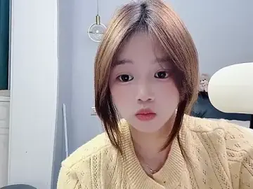 Stripchat Free Live Porn of Yany520