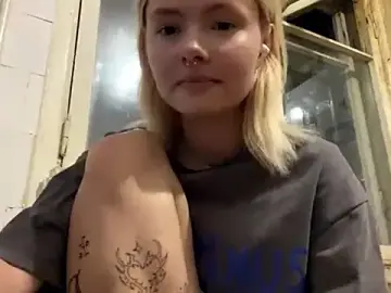 Stripchat Sex Cam of VerdieVillanveva