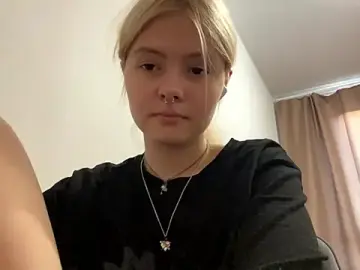 Stripchat Live Sex Cam of VerdieVillanveva