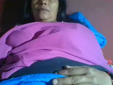 Stripchat Free Live Porn of DianaOchoa_