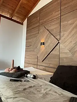 Stripchat Live Porn of SaraaBellini