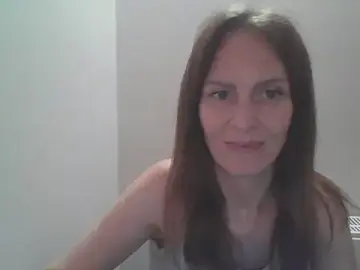 Stripchat Free Porn Cam of AnnaTight