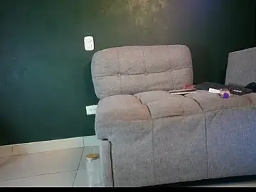 Stripchat Watch Live Sex Cams of GoddessQuads