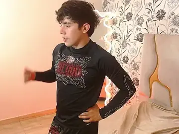 Stripchat Best live sex cam show of AxelNoir_tay