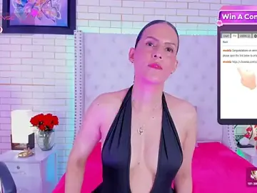 Stripchat Best live sex cam show of Coco_Balenciaga_