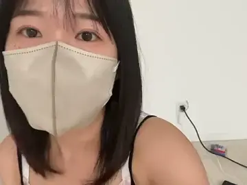 Stripchat Watch Live Sex Cams of hikiwarinatto_xoxo