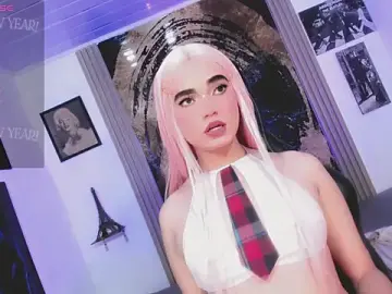 Stripchat Free Porn Cam of Lana_Ride_