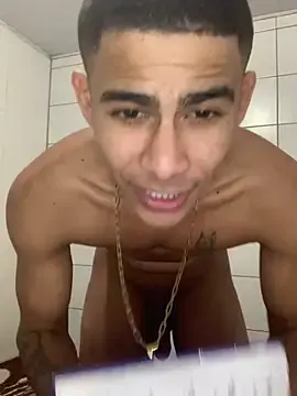 Stripchat Free Porn Cam of Novindot23cm