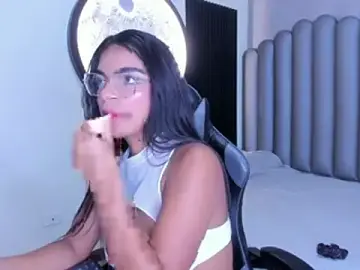 Stripchat Live Sex Cam of Abbyy_23