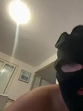 Stripchat Live Sex of Marinefrench69