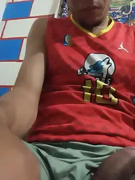 Stripchat Free Porn Cam of Leugim_10