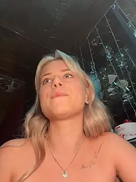 Stripchat Best Webcam of NinaVerse