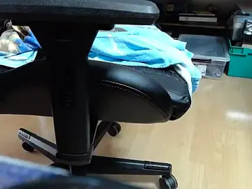 Stripchat Live Sex Cam of oldmann08