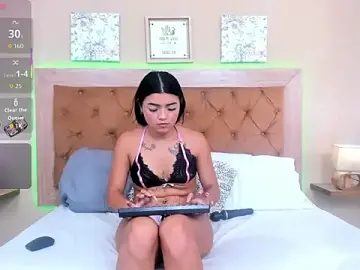 Stripchat Best live sex cam show of CristalLoren