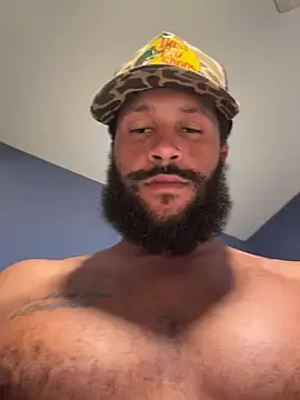 Stripchat Live Sex of HungStr8Lightskin