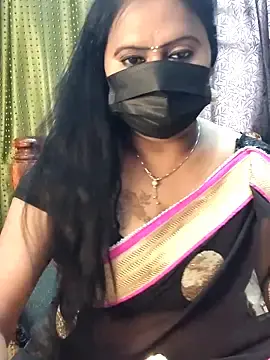Stripchat Sex Cam of Meera_mia