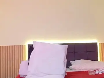 Stripchat Sex Cam of DIOSA-HOT