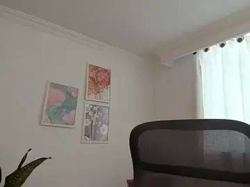 Stripchat Live Sex Cam of canelleGarces