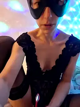 Stripchat Free Porn Cam of xRedHair