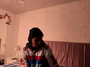 Stripchat Adult Webcam of Alis_Roze