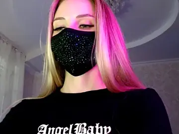 Stripchat Best live sex cam show of Iris_lave