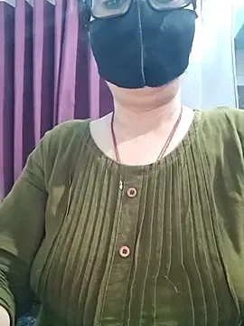 Stripchat Live Sex Cam of Aishwaryaa_69