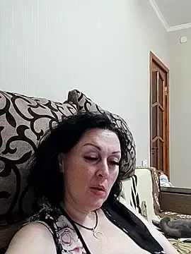 Stripchat Live Porn of HelgaDennis
