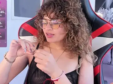 Stripchat Live Porn of Emily_fiori