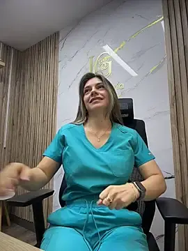 Stripchat Live Sex of alicee16