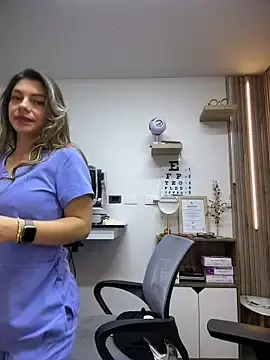 Stripchat Free Porn Cam of alicee16