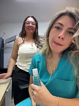 Stripchat Sex Cam of alicee16