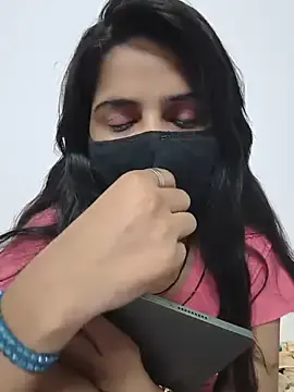Stripchat Live Sex Cam of sexy_bhabhii