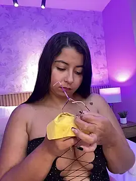 Stripchat Nude Webcam of Darcy_glow_